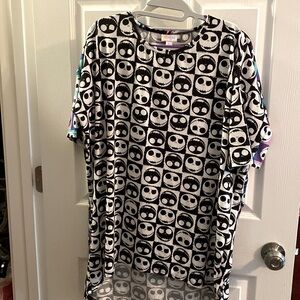 LuLaRoe irma tunic - Jack Skellington, Nightmare Before Christmas - size small